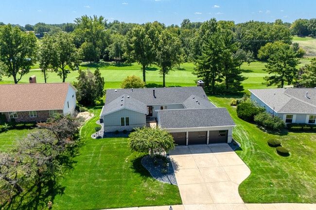 Building Photo - 4817 Torrey Pines Ct