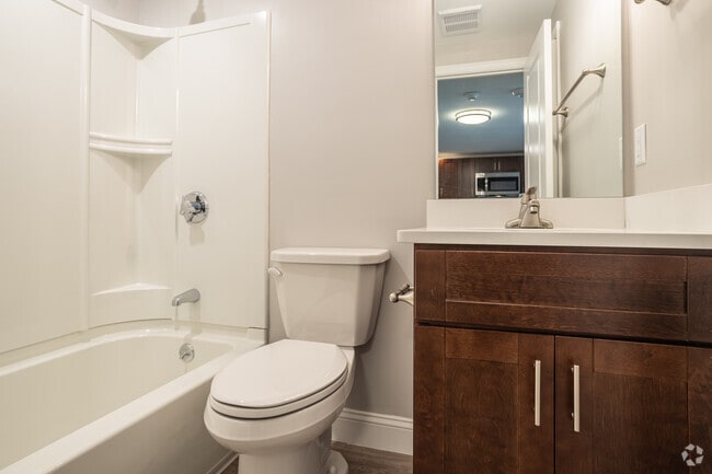 1A - 1 BR,1BA 570sf