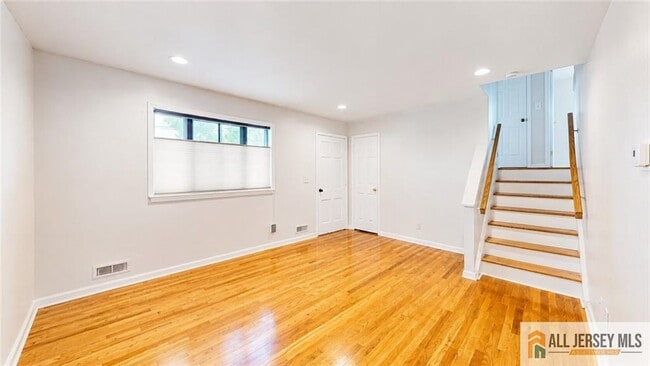 Photo - 1019 Colby Ave