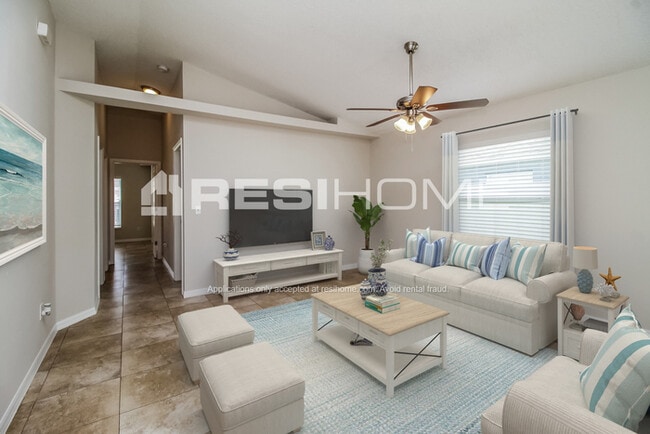 Photo - 1837 Lacy Ln