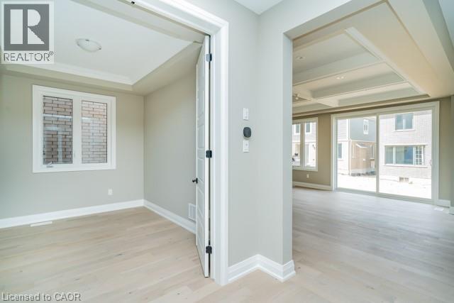 Photo - 27 William Nador St