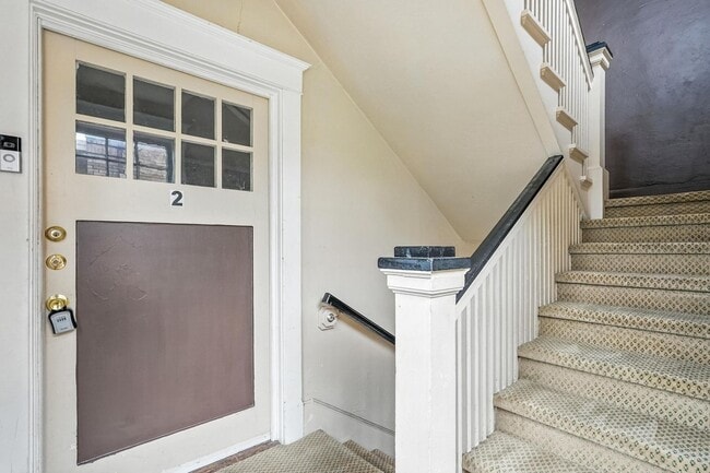 Photo - Beautiful 3-Bedroom Triplex in the Munger ...
