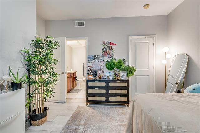 Photo - 4904 Live Oak St Unit 302