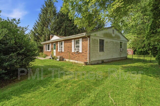 Photo - 33 Lodus Ct