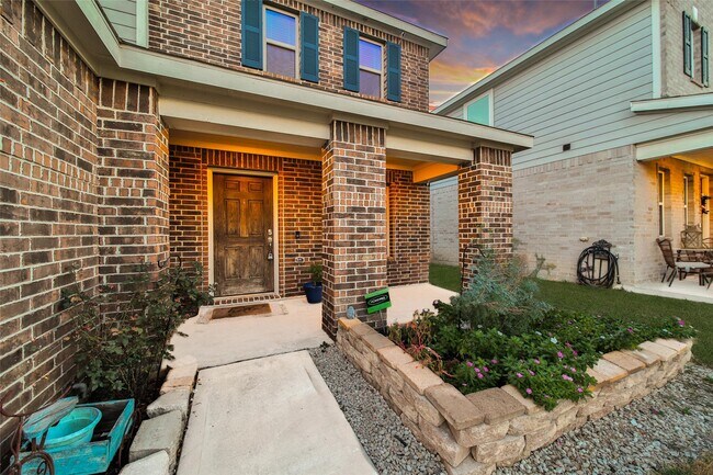 Photo - 20864 Sheffield Pk Dr