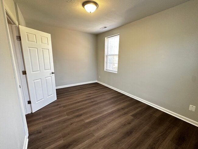 Photo - SE Duplex Unit 1