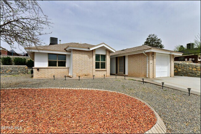 Photo - 853 Nita Fay Dr