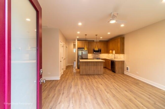 Photo - 507 E 60th St