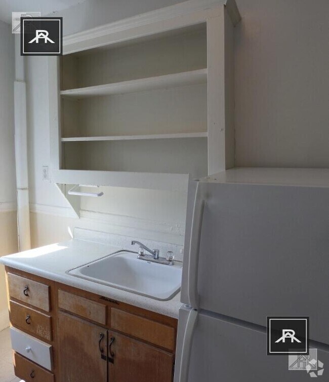 Building Photo - 2 bedroom in Brighton MA 02135 Unit 12 - TWO BED Rental