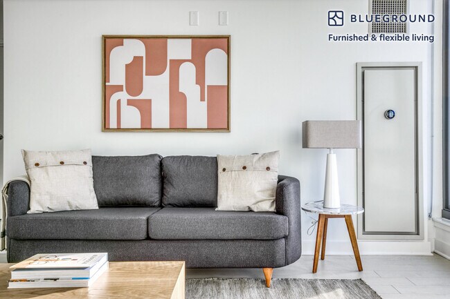 Photo - 1035 W Van Buren St Unidad SI FL22-ID523