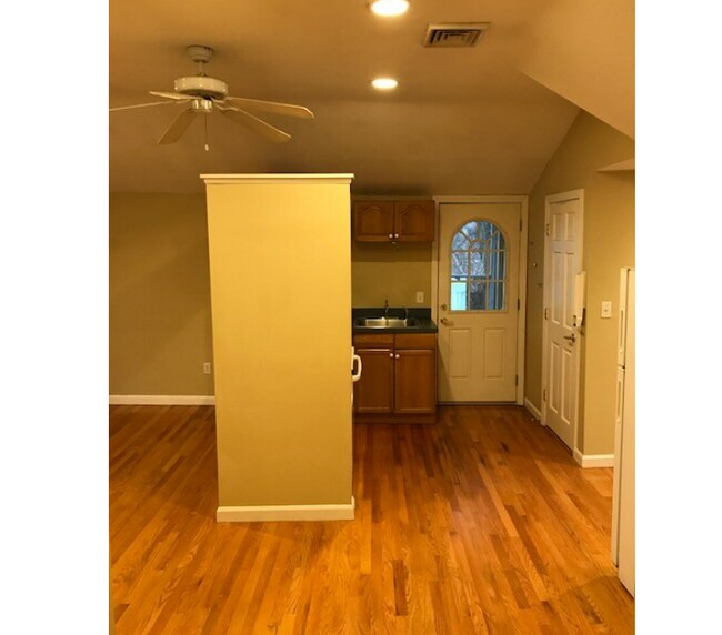 Photo - 24 Henderson St Unit 3