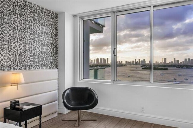 Photo - 1100 West Ave Unit 1100 West Ave  1420