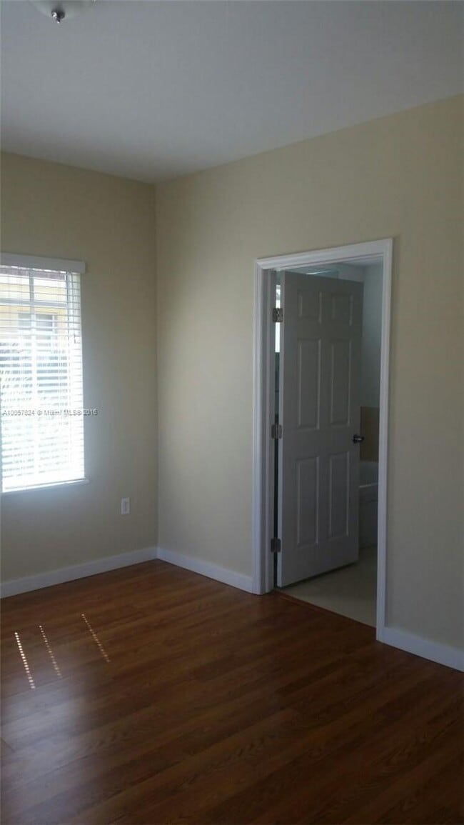 Photo - 18429 NE 28th Ave