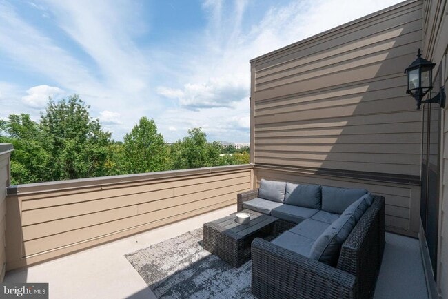 Photo - 515 Shorthorn Way