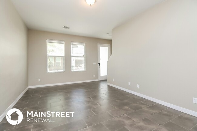 Photo - 2000 N 36th St