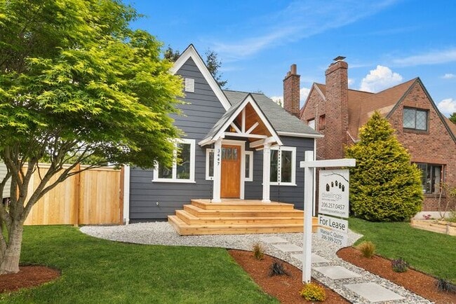 Photo - Gorgeous Remodeled West Seattle Craftsman w/ Air Conditioning