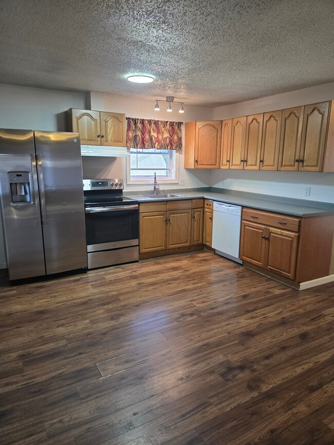 Photo - 63 10th St Unit 3