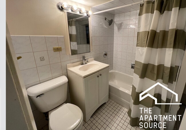 Photo - 4354 W Roscoe St Unidad G