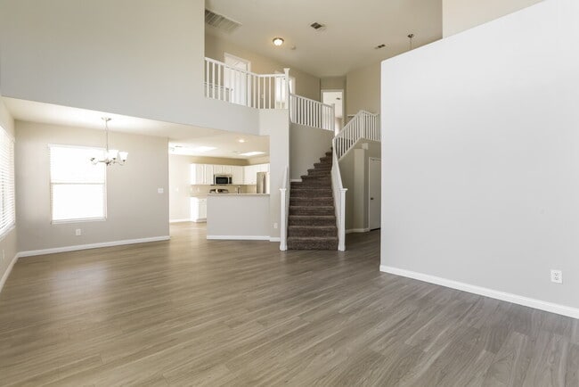 Photo - 908 Ashurst Ct