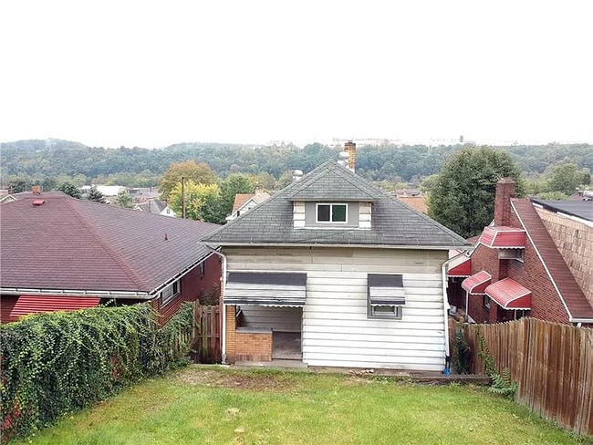 Photo - 327 Erie Ave