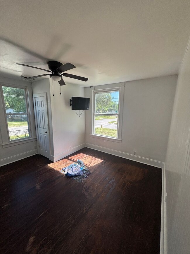 Photo - 2159 N Main Ave
