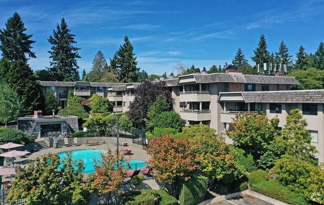 Le Chateau Apartments - Bellevue