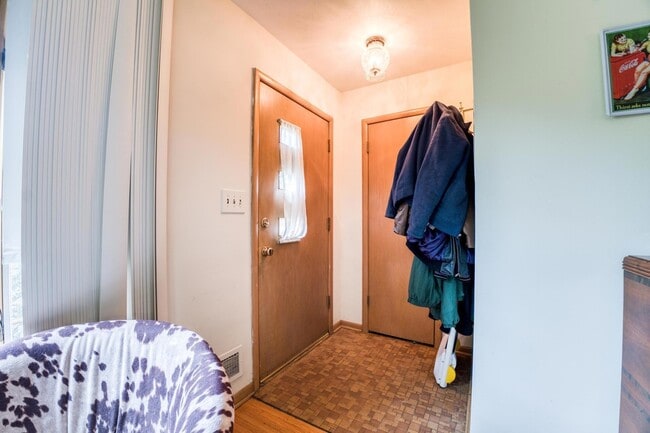 Photo - 1658 Randolph Ave Unidad 1658