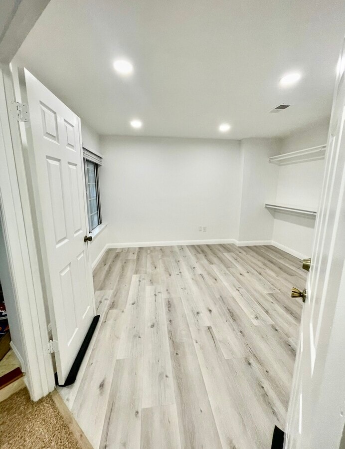 Photo - 2828 Hillcrest Ave