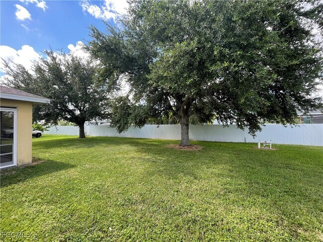 Photo - 1908 NE 7th Ave