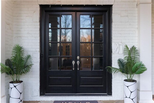 Photo - 980 Fenimore Cir