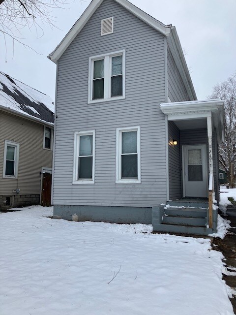 Photo - 2417 NE Madison Ave