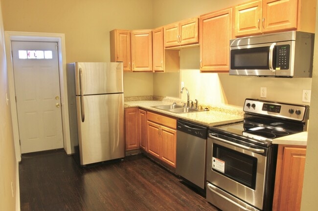 Photo - Beautifully Renovated 2 Bedroom 1 Bath SFD in Cherokee Arts District