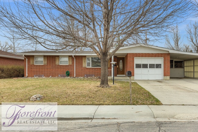 Photo - 139 Marigold St House