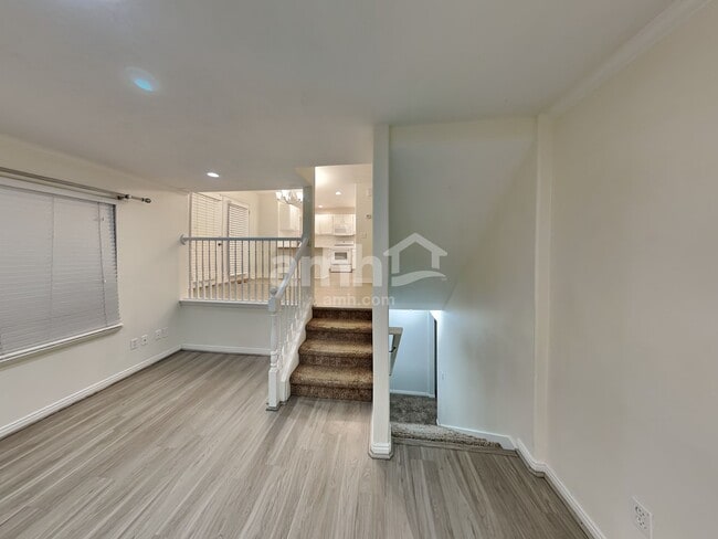 Photo - 957 W 1200 S