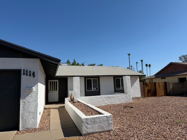 Building Photo - 1114 E Carter Dr Rental