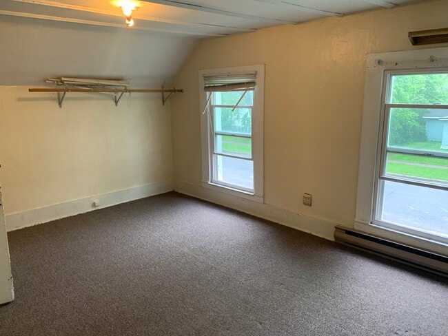 Photo - 716 Menomonie St