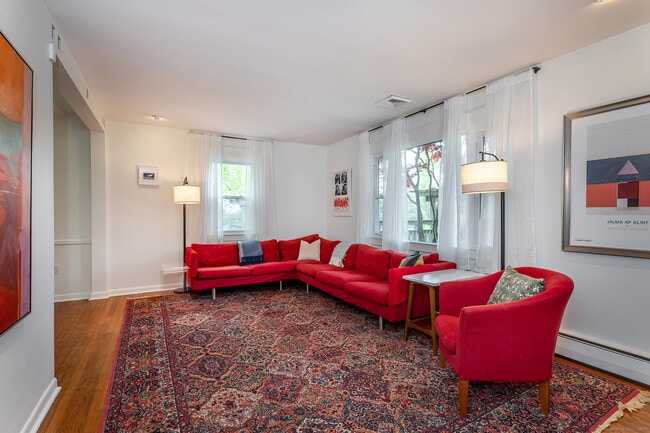 Photo - 17 Rhynus Rd