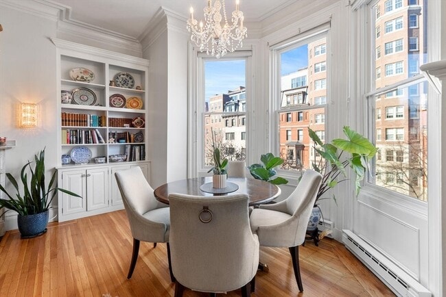 Building Photo - 263 Beacon St Unit 3