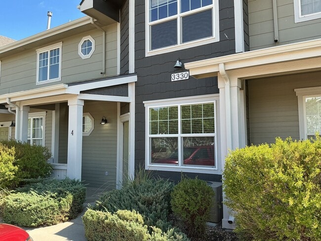 Photo - 3330 Apple Blossom Way
