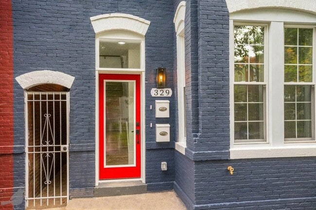 Photo - 329 K St NE Unit 329 K St NE -  1