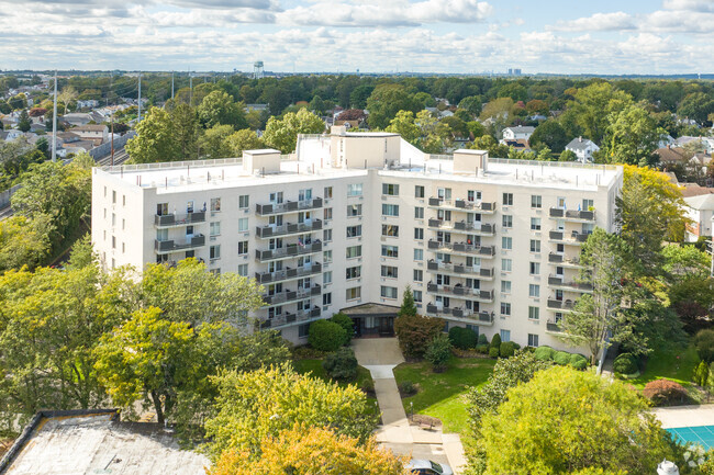 135 Post Avenue - Westbury Terrace Condominiums