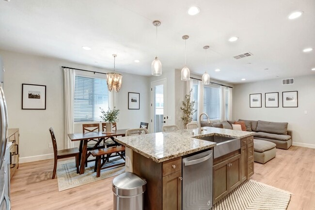 Photo - 7390 Palazzo Pl