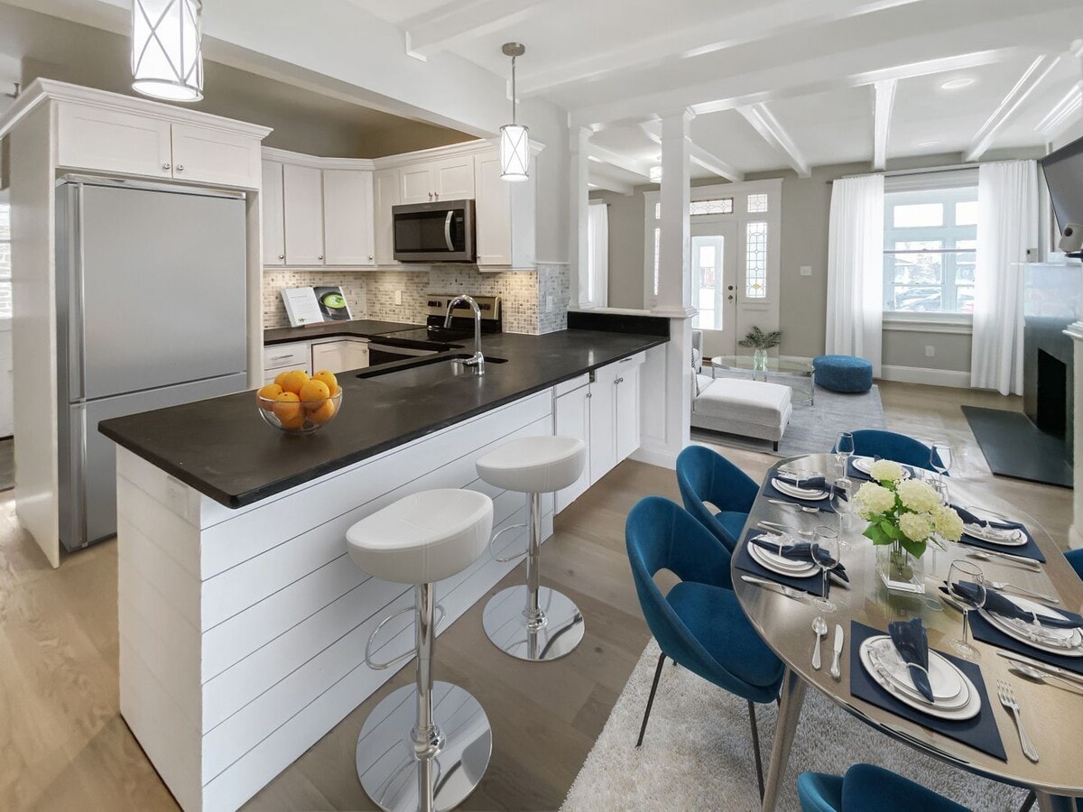 Fully Renovated 4 Bedroom/3 Bathroom in Conshohocken! - Fully Renovated 4 Bedroom/3 Bathroom in Conshohocken!