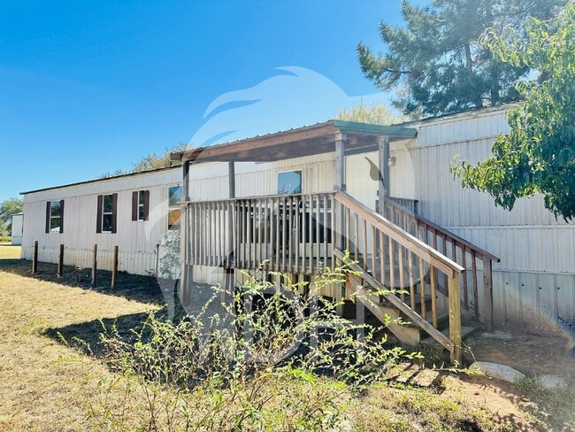 Building Photo - 310 Madison Ave Unit 19