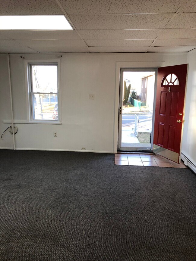 1532 Emerson Pl Unit 1st Floor Front