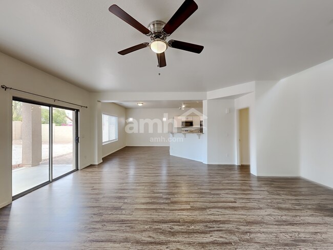 Photo - 16864 W Tasha Dr