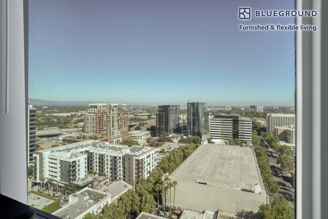 1 S Market St Unit SI FL22-ID805