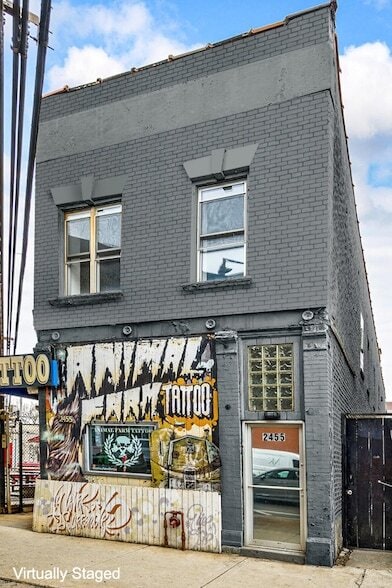 Building Photo - 2455 W Armitage Ave Rental