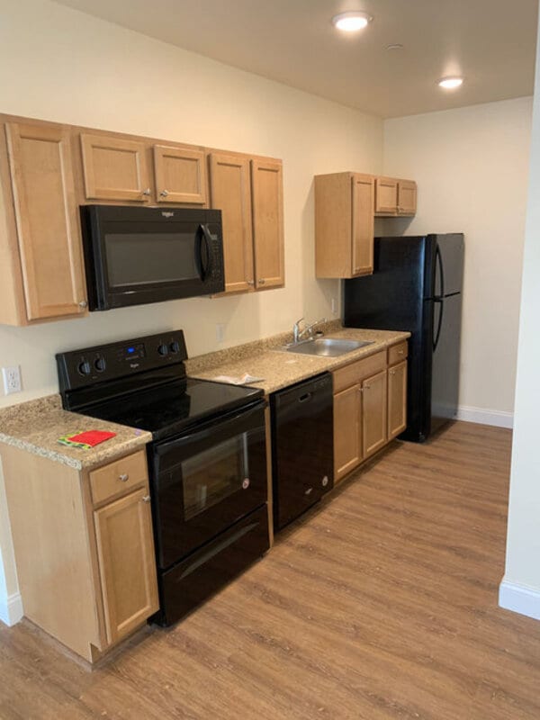 323 Pearl St Unit 2