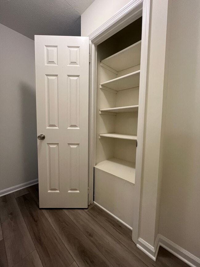 Photo - 1310 Morris St